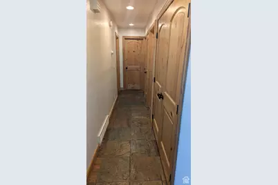 1584 E Petunia Way, Sandy, UT 84092 - Photo 22