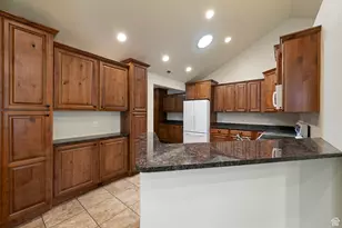 1968 W 9270 South S, West Jordan, UT 84088 - Photo 8