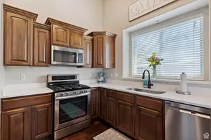 163 Cold Creek Way, Layton, UT 84041 - Photo 12