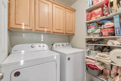 382 N Peach St, Santaquin, UT 84655 - Photo 12