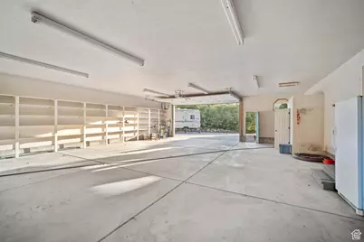 16081 S Step Down Rd, Herriman, UT 84096 - Photo 34