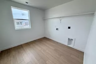 2970 N Kingbird Dr, Eagle Mountain, UT 84005 - Photo 14