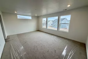 2970 N Kingbird Dr, Eagle Mountain, UT 84005 - Photo 10