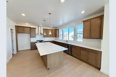 2970 N Kingbird Dr #621, Eagle Mountain, UT 84005 - Photo 6