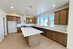 2970 N Kingbird Dr, Eagle Mountain, UT 84005 - Photo 6