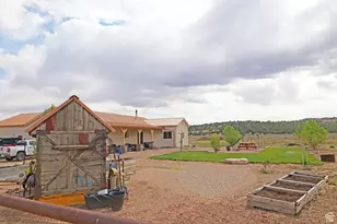 7395 N Johnson Canyon Rd, Kanab, UT 84741 - Photo 32