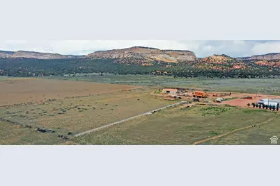 7395 N Johnson Canyon Rd, Kanab, UT 84741 - Photo 56