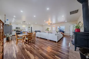 7395 N Johnson Canyon Rd, Kanab, UT 84741 - Photo 6