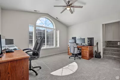 90 S 200 E, Lindon, UT 84042 - Photo 16