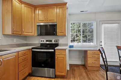 90 S 200 E, Lindon, UT 84042 - Photo 10