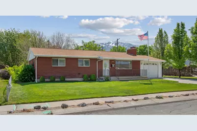 9203 S 220 E, Sandy, UT 84070 - Photo 2