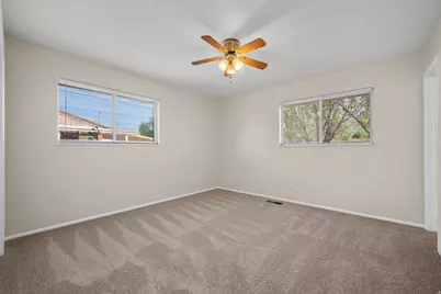 9203 S 220 E, Sandy, UT 84070 - Photo 10