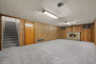 9203 S 220 E, Sandy, UT 84070 - Photo 16