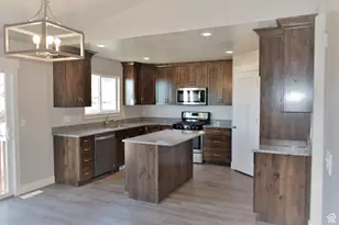 145 S Liberty St, Grantsville, UT 84029 - Photo 8