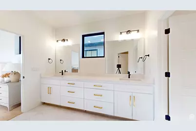 683 N Heritage St, Mapleton, UT 84664 - Photo 14