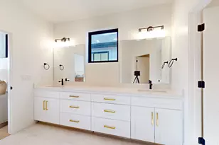 683 N Heritage St, Mapleton, UT 84664 - Photo 14