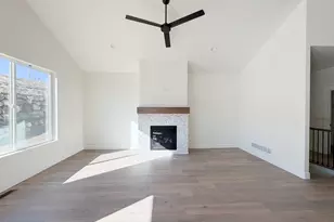 6999 W Hazel Oak Ct, Herriman, UT 84096 - Photo 4