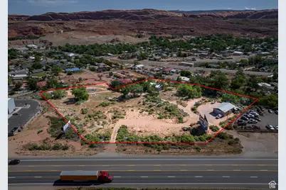 1431 Arnel Ln, Moab, UT 84532 - Photo 2