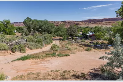 1431 Arnel Ln, Moab, UT 84532 - Photo 18
