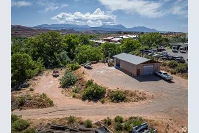 1431 Arnel Ln, Moab, UT 84532 - Photo 10