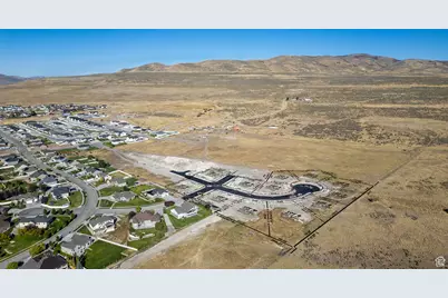 2312 W 1150 N #5, Tremonton, UT 84337 - Photo 1