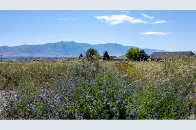 2389 W 1150 N #10, Tremonton, UT 84337 - Photo 12