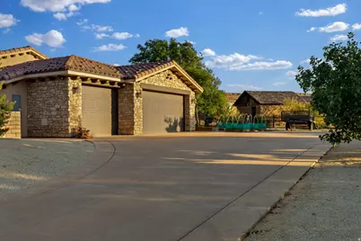 565 E Rio De Sion Dr, Virgin, UT 84779 - Photo 46