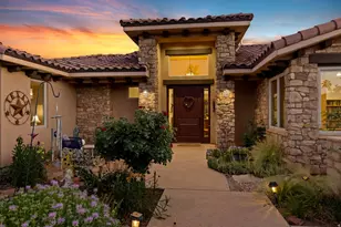 565 E Rio De Sion Dr, Virgin, UT 84779 - Photo 2