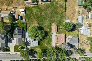 2266 E 6450 S, Cottonwood Heights, UT 84121 - Photo 20