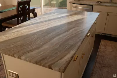 5071 N Oak Creek Dr, Eagle Mountain, UT 84005 - Photo 8