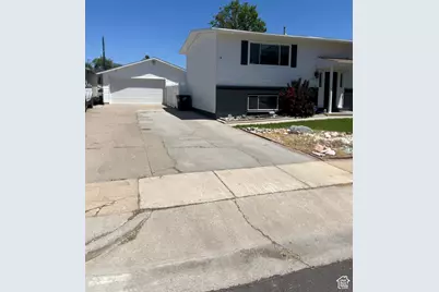 390 W 5050 S, Washington Terrace, UT 84405 - Photo 2