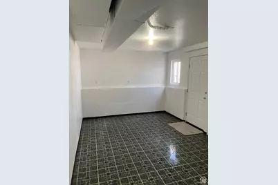 390 W 5050 S, Washington Terrace, UT 84405 - Photo 18