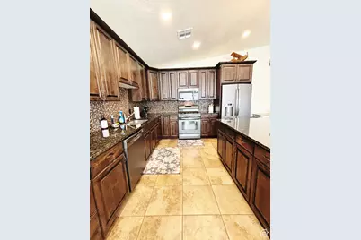 3853 Mitchell Dr, Santa Clara, UT 84765 - Photo 6