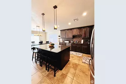 3853 Mitchell Dr, Santa Clara, UT 84765 - Photo 2