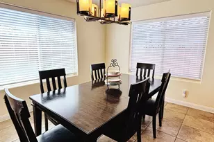 3853 Mitchell Dr, Santa Clara, UT 84765 - Photo 8