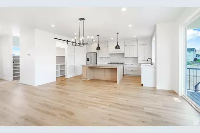 767 S 450 E, Lehi, UT 84043 - Photo 4