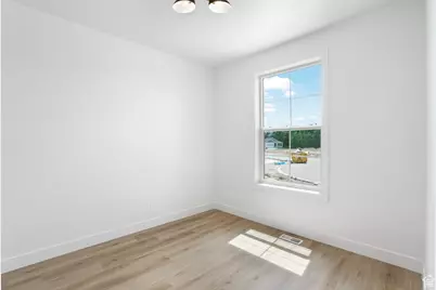 767 S 450 E, Lehi, UT 84043 - Photo 14