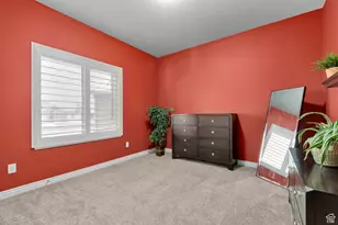 649 E 5650 S, Washington Terrace, UT 84405 - Photo 18