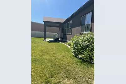 649 E 5650 S, Washington Terrace, UT 84405 - Photo 4