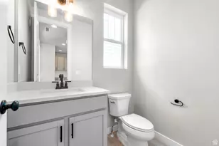 7046 W Swansea Dr, South Jordan, UT 84009 - Photo 12