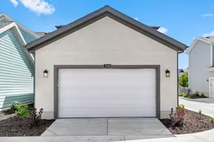 7046 W Swansea Dr, South Jordan, UT 84009 - Photo 6