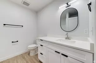 404 E 5600 S, Murray, UT 84107 - Photo 14