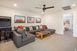 1377 E Vista Roja Pl, Washington, UT 84780 - Photo 16