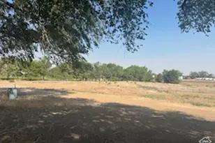 2308 E Hwy 40, Naples, UT 84078 - Photo 10