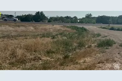 2308 E Highway 40, Naples, UT 84078 - Photo 6