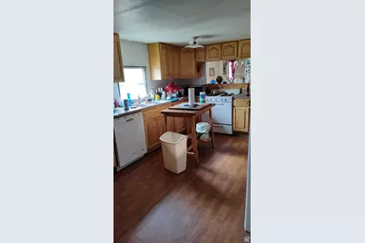 2308 E Highway 40, Naples, UT 84078 - Photo 12