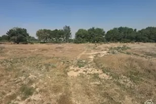 2308 E Hwy 40, Naples, UT 84078 - Photo 1