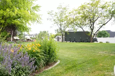 1075 E 2600 N, North Ogden, UT 84414 - Photo 28