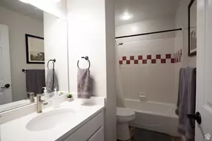 1075 E 2600 N, North Ogden, UT 84414 - Photo 16