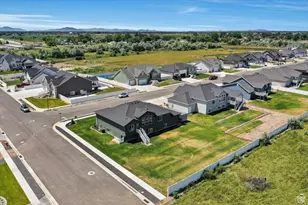 2106 W 2000 N, Farr West, UT 84404 - Photo 38